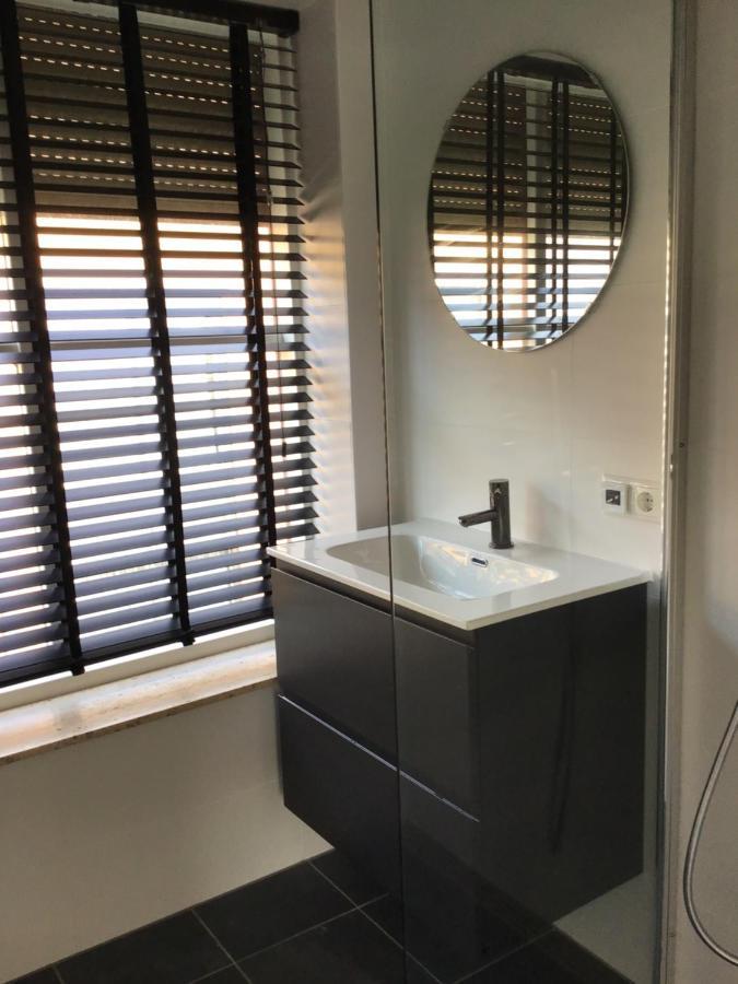Chic Appartement In Sas Van Gent Exterior foto